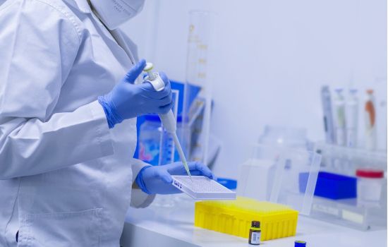 Covid-19: medicamentos sem comprovação podem causar supergonorreia