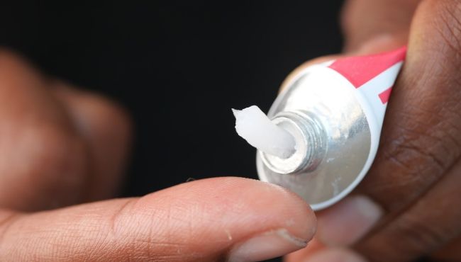 Gel inteligente acelera cicatrização de feridas em diabéticos