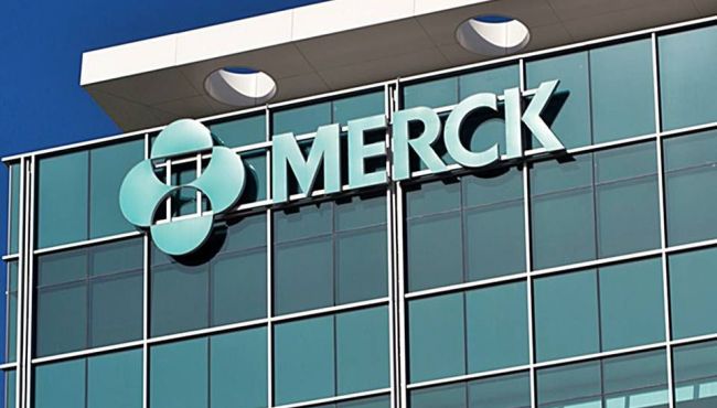 Merck compra biofarmacêutica que desenvolve terapia contra Covid-19