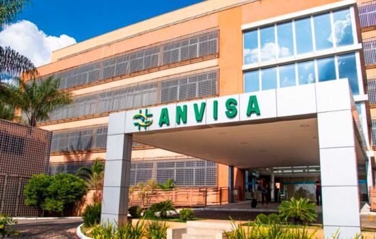 Anvisa acelera modernização e promete cortar prazo de análises pela metade em 6 meses