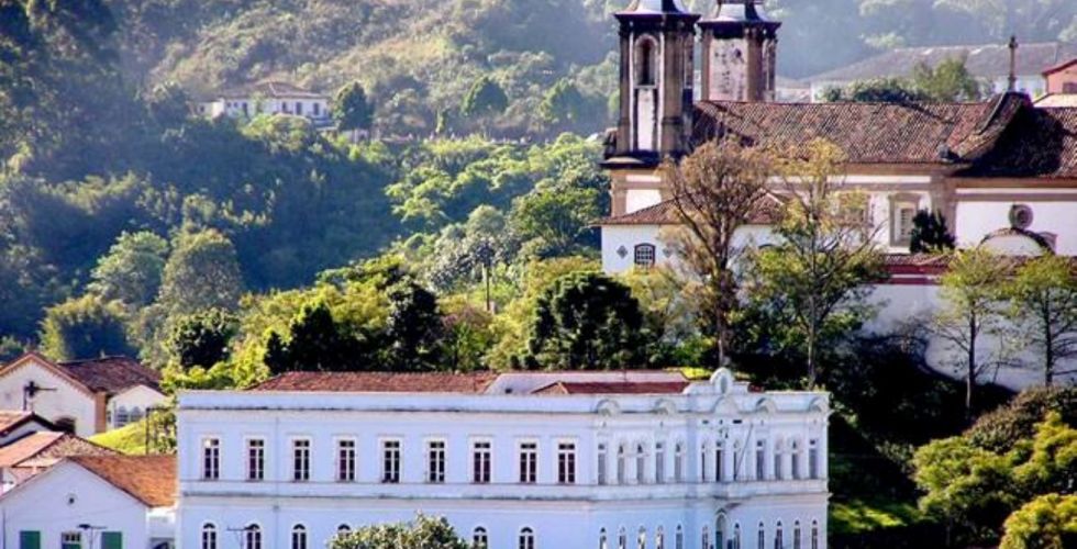Ouro Preto é o berço da primeira faculdade de Farmácia do Brasil