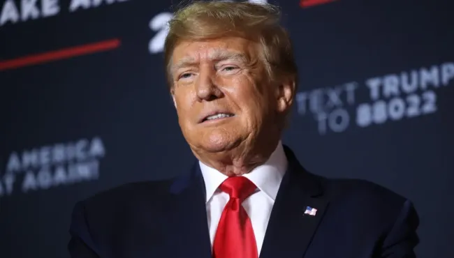 Trump quer barrar visto de estrangeiros obesos