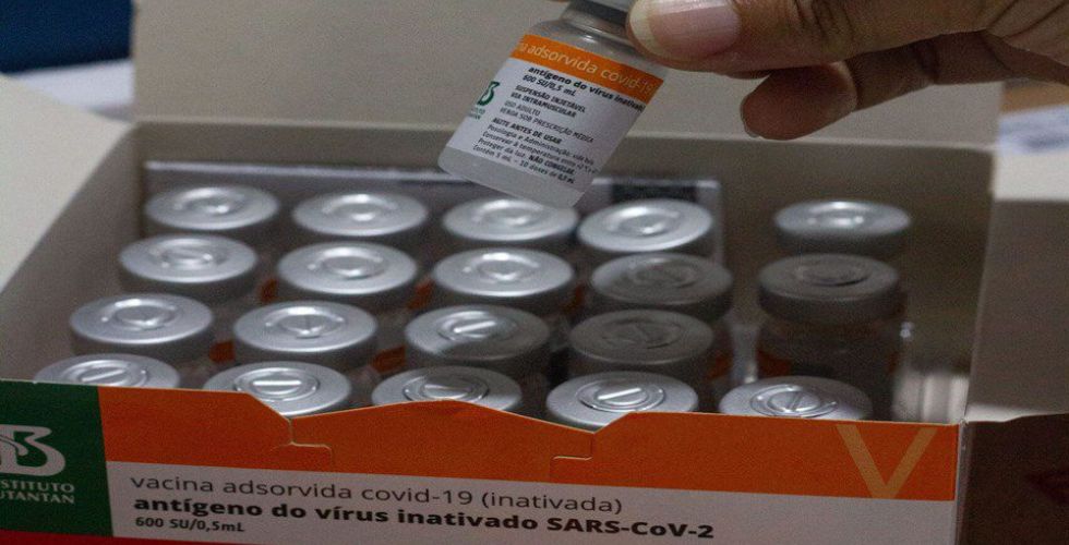 Butantan solicita liberação de uso emergencial da CoronaVac à Anvisa