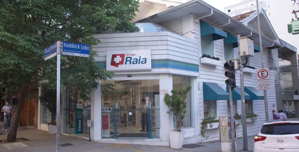 Droga Raia abre 160 vagas para farmacêuticos