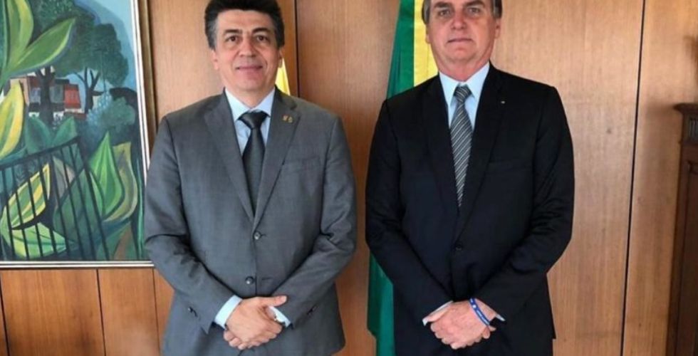 Lei pode impedir CFF/CRF de fiscalizar farmácias