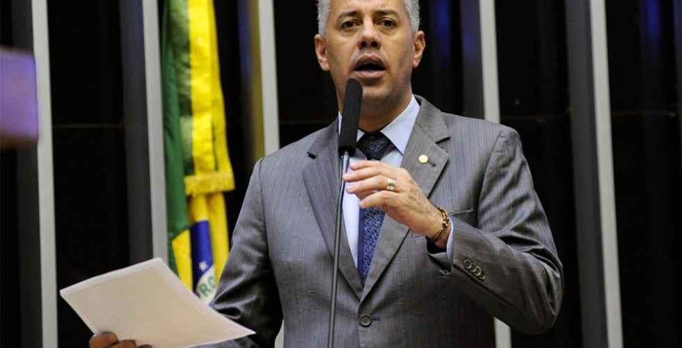 Nova lei prevê fitoterápicos nas farmácias do SUS