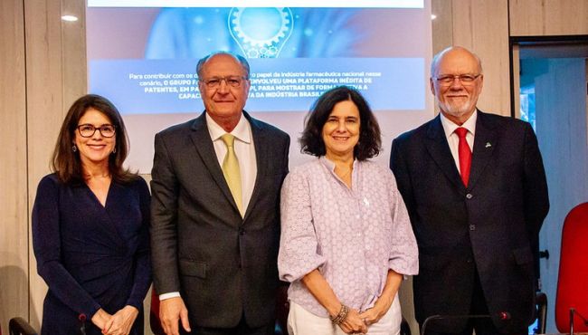 Ministra da Saúde participa de lançamento de nova plataforma com dados de patentes de medicamentos