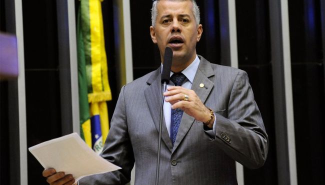 Nova lei prevê fitoterápicos nas farmácias do SUS