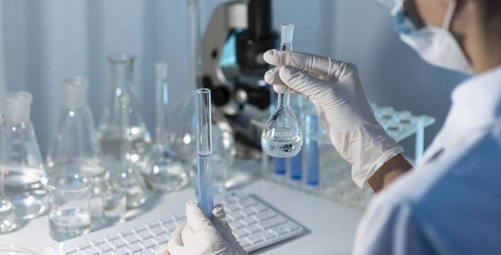 Quebra de patentes pode afastar laboratórios estrangeiros, dizem entidades da indústria