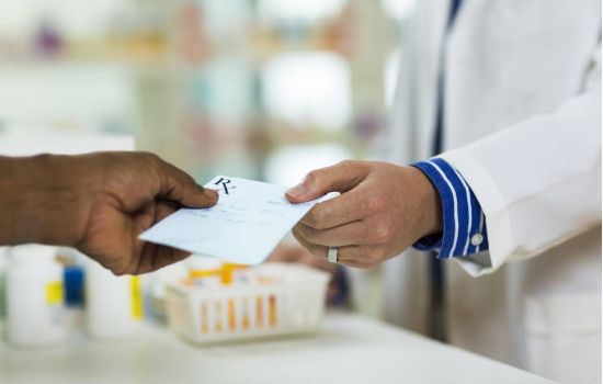 Coronavírus: projeto de lei propõe a renovação das receitas de medicamentos de uso contínuo