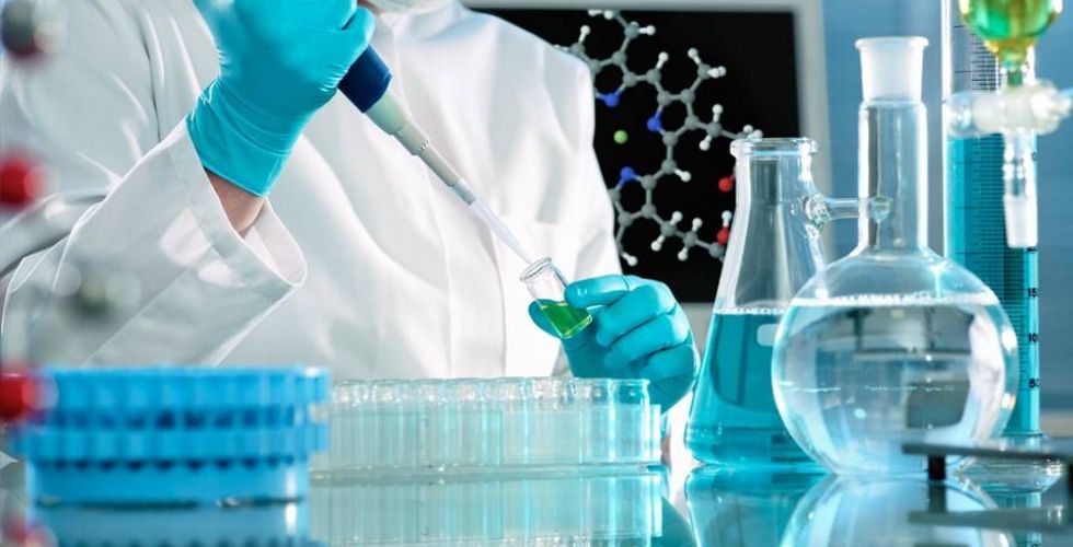 Pandemia: Indústria Farmacêutica é pressionada a revogar direito de patente em vacinas