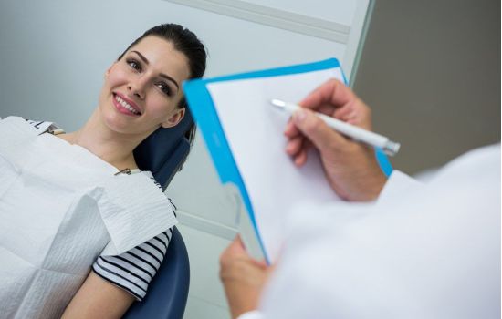 Prescrição farmacêutica no tratamento da acne