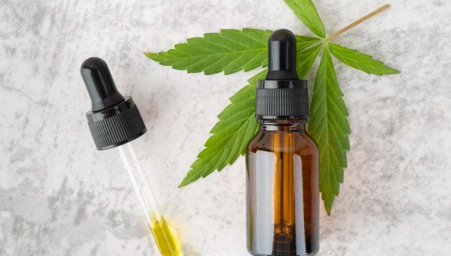 Anvisa propõe venda de cannabis medicinal em farmácias de manipulação