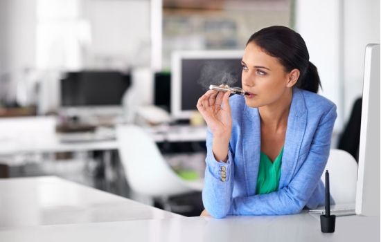 ANVISA ignora farmacêuticos nas notificações sobre os cigarros eletrônicos