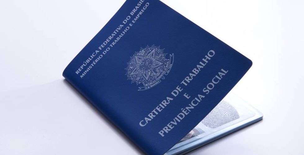 CRF-SP aceita ajustes nos contratos de farmacêuticos, mas impõe condições