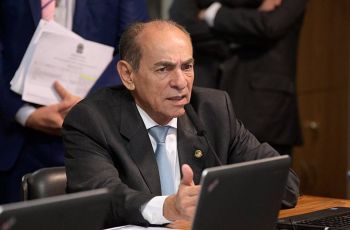 Nova lei pode liberar nome fantasia para medicamentos e vacinas