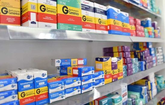 Farmacêuticos podem prescrever medicamentos tarjados com nova regulamentação do CFF