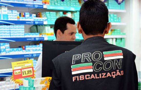 Coronavírus: Procon poderá cassar alvará de farmácias por preços abusivos