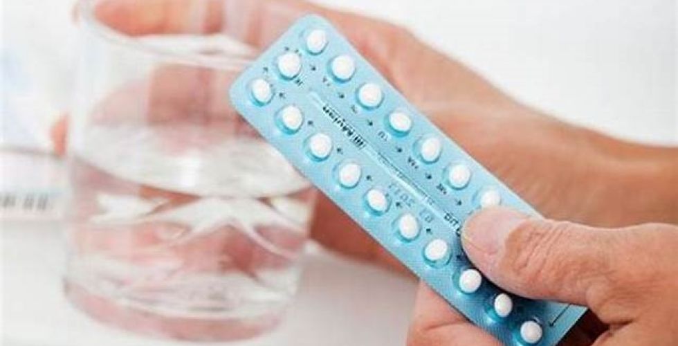 CFF aprova prescrição de contraceptivos hormonais por farmacêuticos