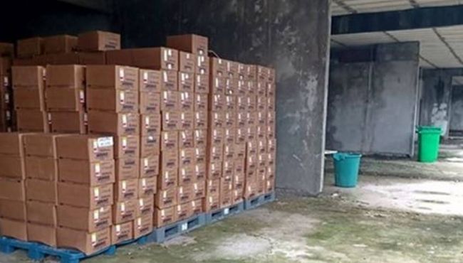 Denúncia: hospital mantém dois mil medicamentos expostos aos ratos