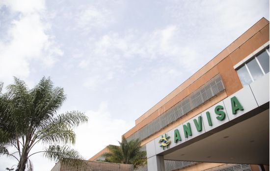 Anvisa abre consulta pública para abordar biodisponibilidade e bioequivalência
