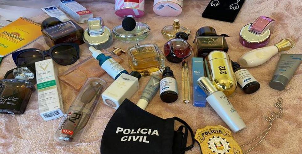 Farmacêutica é acusada de dopar idosa para obter benefícios financeiros