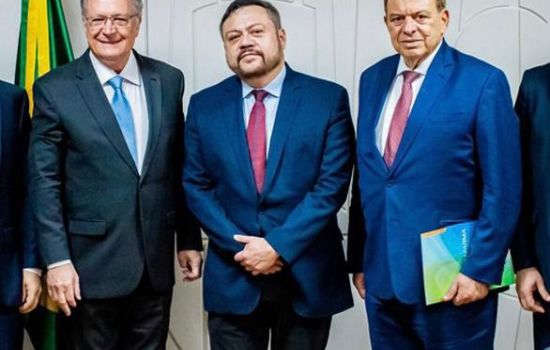 ABRAFARMA faz Lobby com o Governo Federal para estabelecer pautas "anti-farmacêutico"