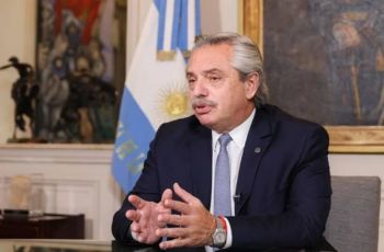Mesmo vacinado, presidente argentino testa positivo para Covid-19