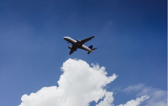 Canetas emagrecedoras podem influenciar o preço das passagens aéreas