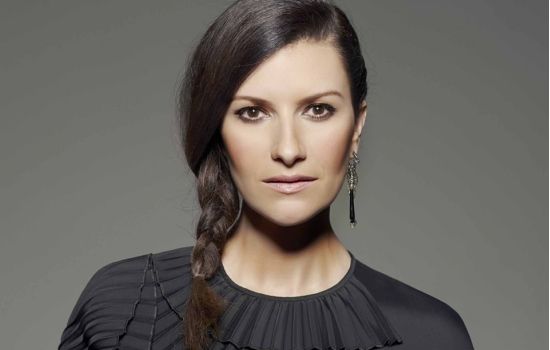 Como a cantora não quis ser farmacêutica, mãe de Laura Pausini se afastou por 20 anos