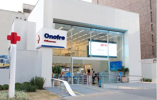 Raia Drogasil compra Onofre. CVS dá adeus ao Brasil