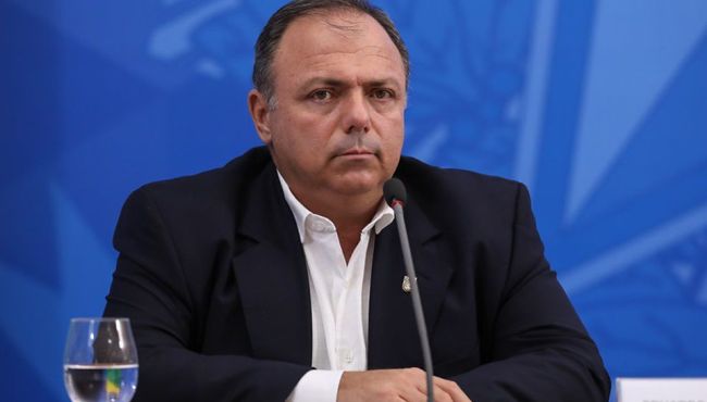 General é efetivado como ministro da Saúde