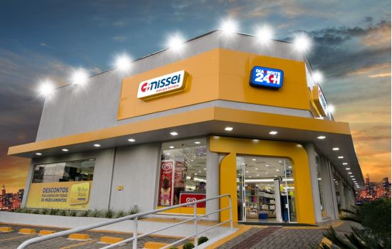 Como é trabalhar nas Farmácias Nissei