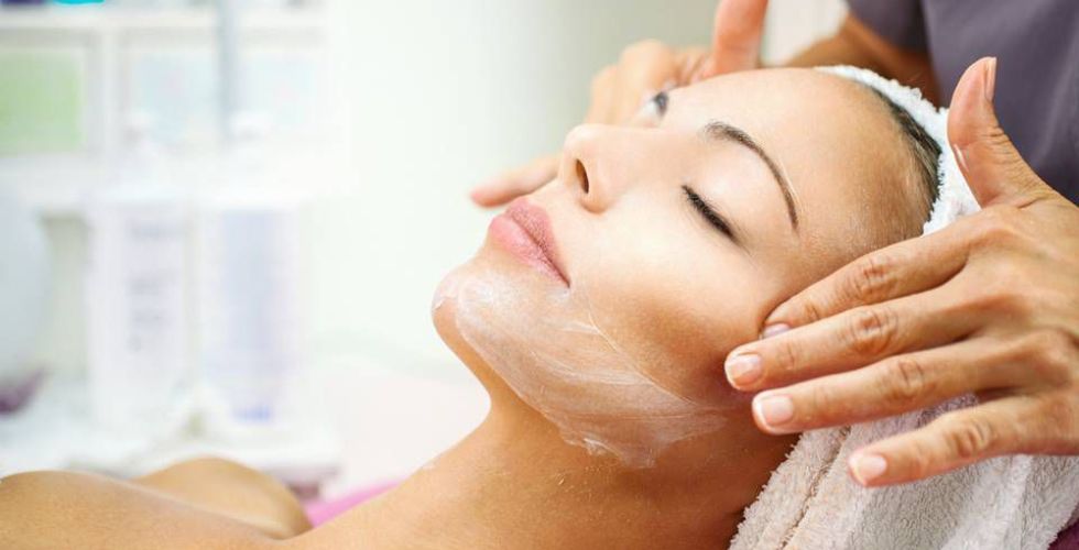 Atuação do farmacêutico como prescritor de dermocosméticos