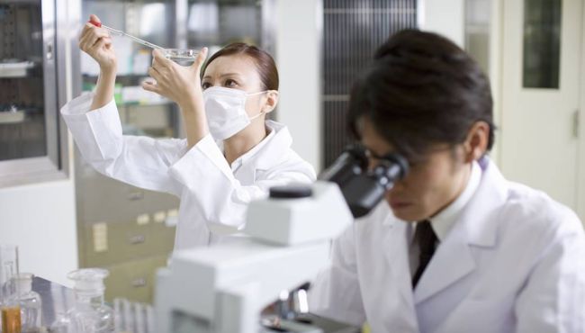 China descobre dois novos medicamentos para combate à covid-19