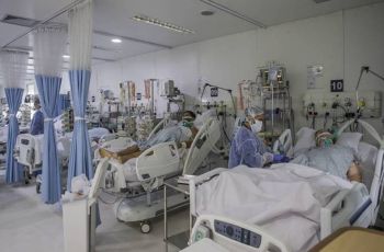 Covid-19: Ministério da Saúde estima 3,4 mil farmacêuticos infectados no Brasil