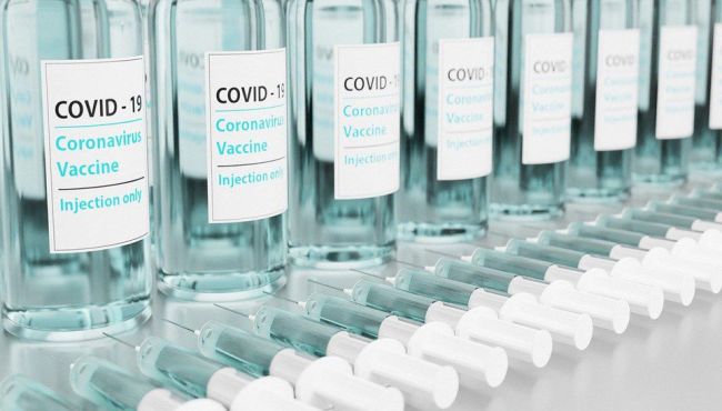 Vacinas contra Covid-19 registram apenas 0,00007% de eventos adversos graves
