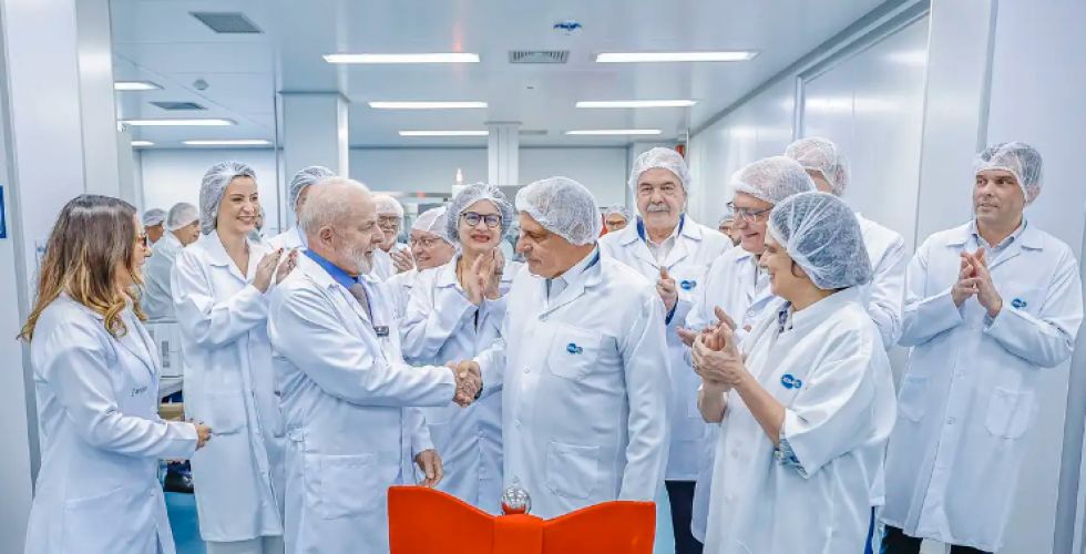 Lula inaugura nova fábrica da EMS voltada à produção mundial de medicamentos para diabetes e obesidade