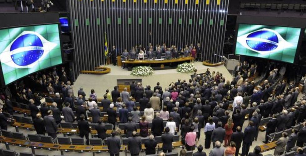 RT do farmacêutico é preservada na regulamentação da telessaúde pela CAS/Senado