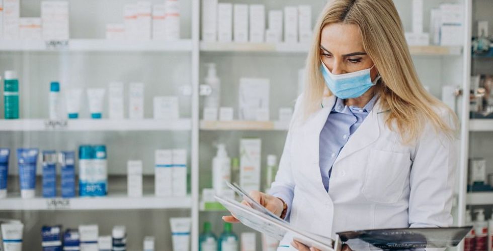 Farmacêutico que trabalha à noite tem 3 vezes mais chances de ter Covid-19