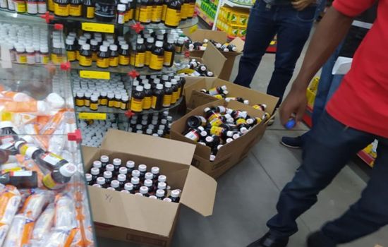 Polícia apreende 30 mil placebos que eram vendidos em supermercados como medicamentos