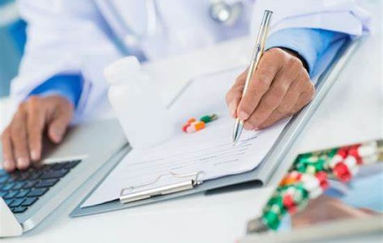 CFF vai recorrer da decisão judicial e reforça defesa da prescrição farmacêutica