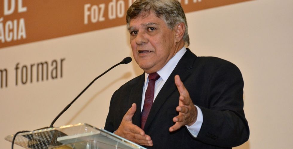 O que pensa o Presidente do CFF, Walter Jorge João