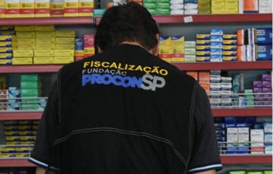 Procon fiscalizará cerca de 50 farmácias em ação contra preços abusivos