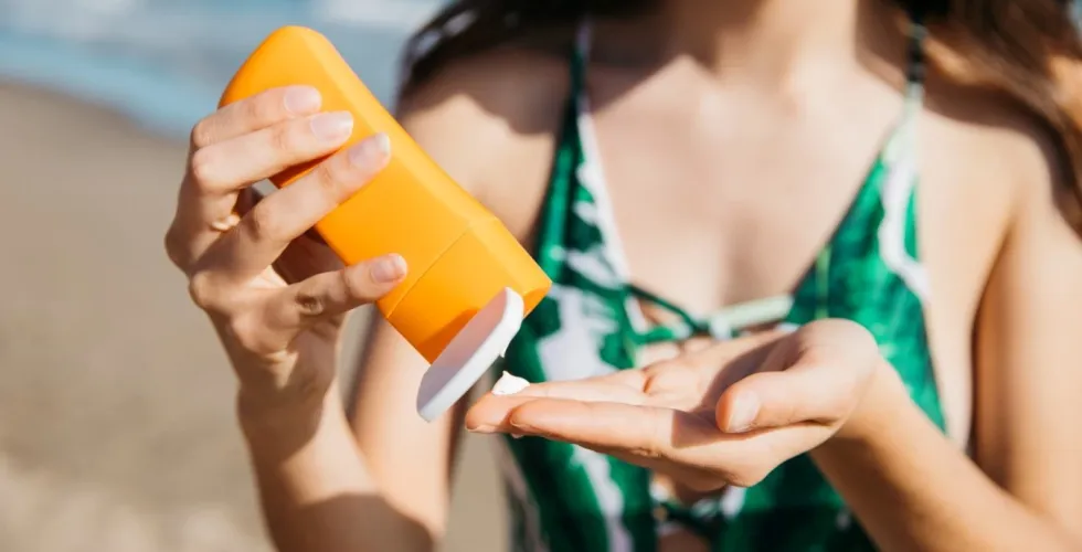 Resíduo da cerveja vira inovação: pesquisa brasileira aponta novo caminho para protetores solares