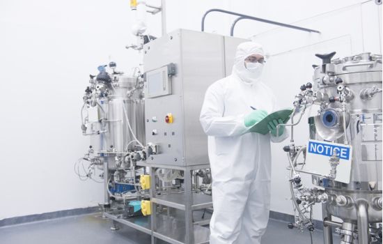 Normas e tecnologias empregadas em salas limpas da indústria farmacêutica