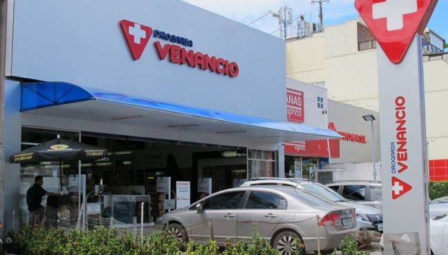 Rede Venâncio aplica mais de 100 mil vacinas
