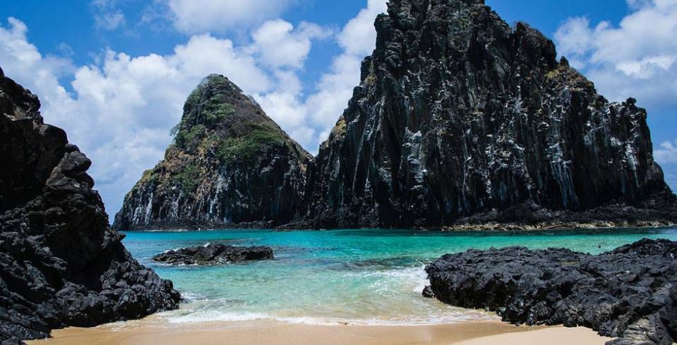 Governo abre vagas para farmacêuticos em Fernando de Noronha: salário R$ 4,8 mil