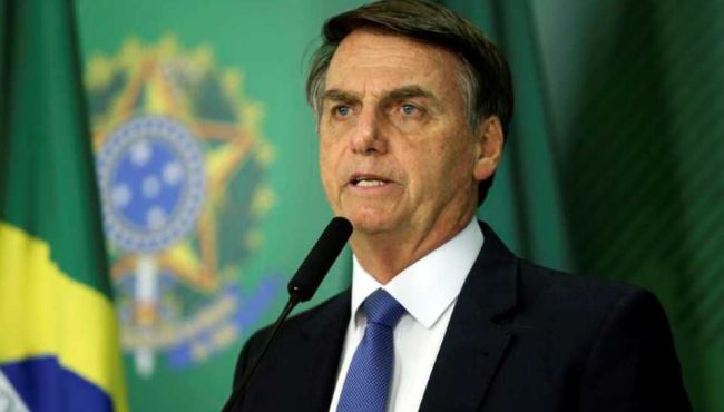 Bolsonaro quer medicamentos proibidos pela Anvisa no SUS