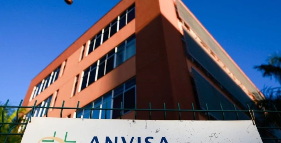 Anvisa publica RDC 882/24 sobre requisitos para medicamentos isentos de prescrição